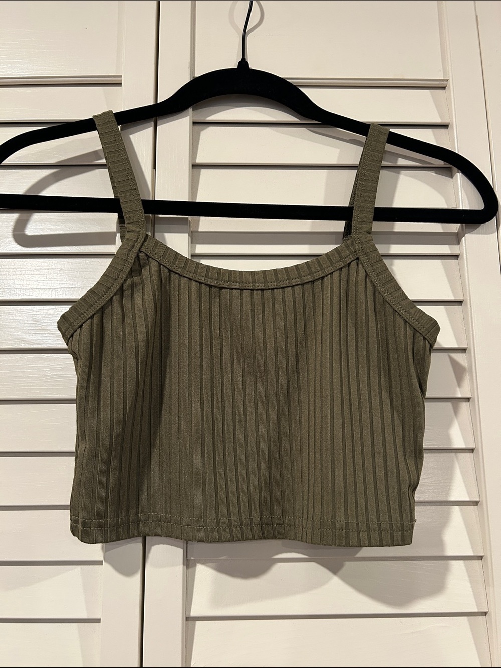SHEIN Olive Ribbed Crop Tank Size S - 4 - Picture 3 of 4